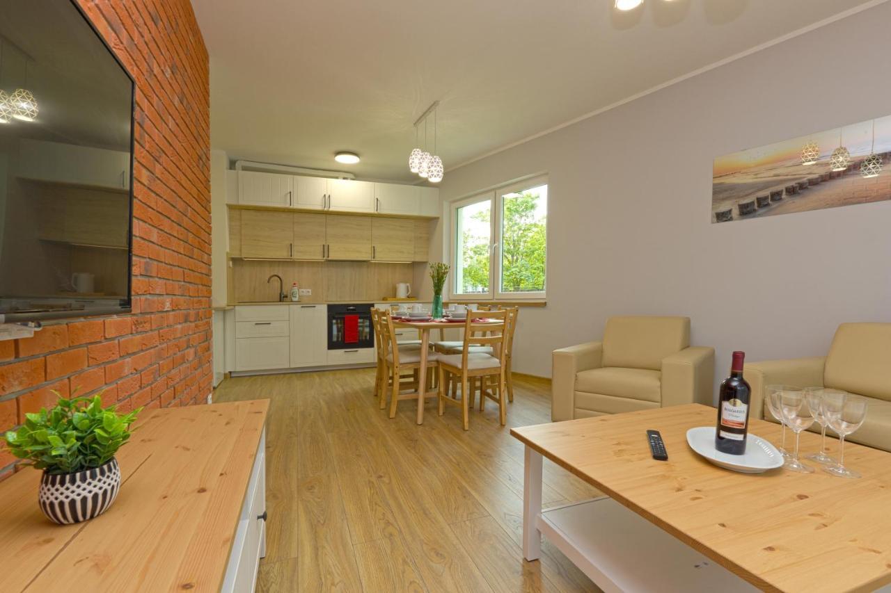 Апартаменти Apartament Brzegiem Morza 56M2 - Sloneczna Dolina Ястшембя-Гура Екстер'єр фото